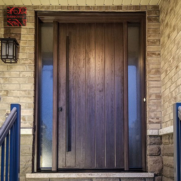 Fiberglass door with pull handle